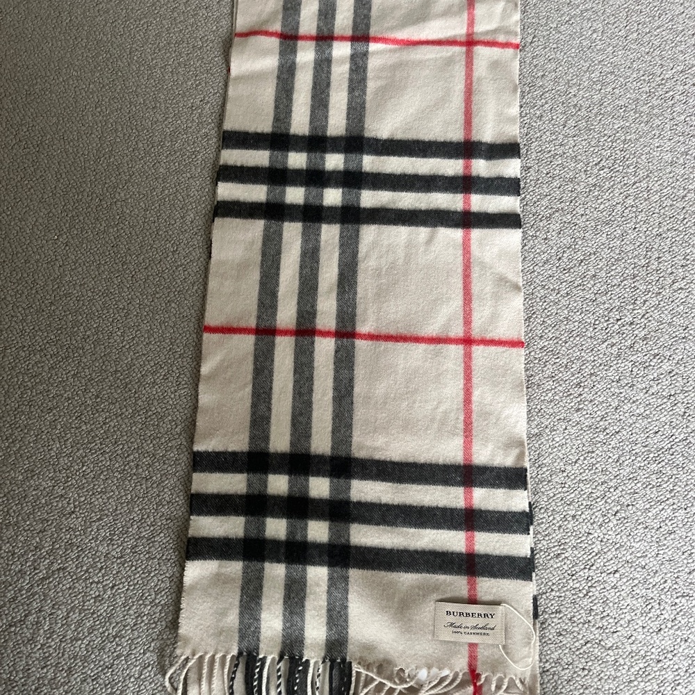 Burberry Giant Check Cashmere Scarf